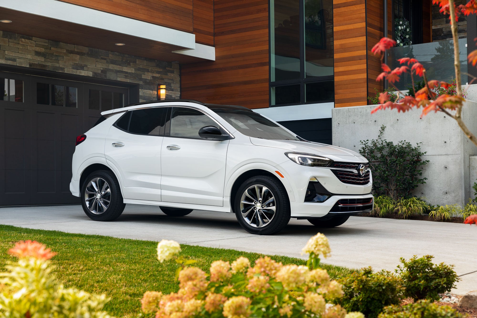 2020-buick-encoregx-Essence