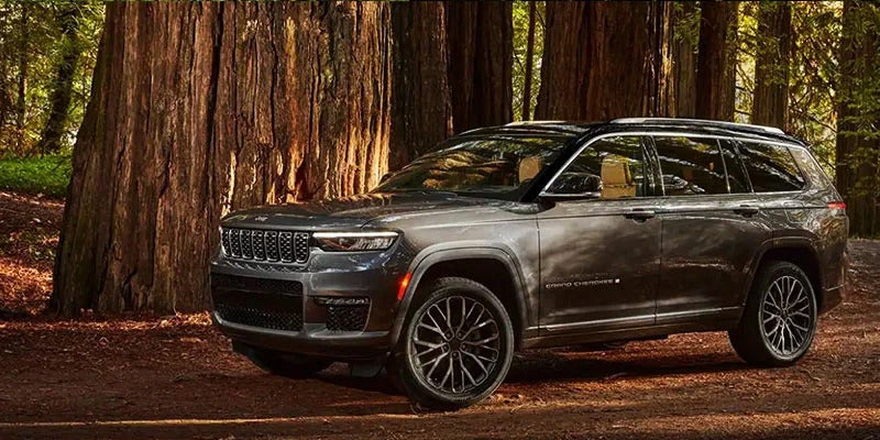 2022 Jeep Grand Cherokee in Wilkesboro, NC - Randy Marion CDJR