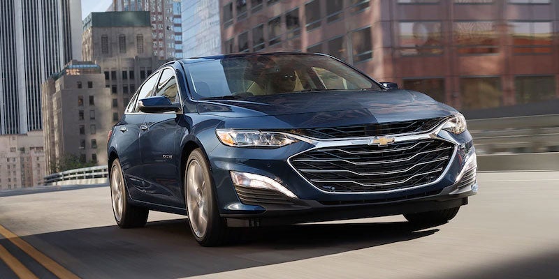 dark blue 2021 chevy malibu