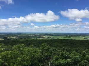 5 Great Hiking Trails In and Around Mount Horeb, WI 
