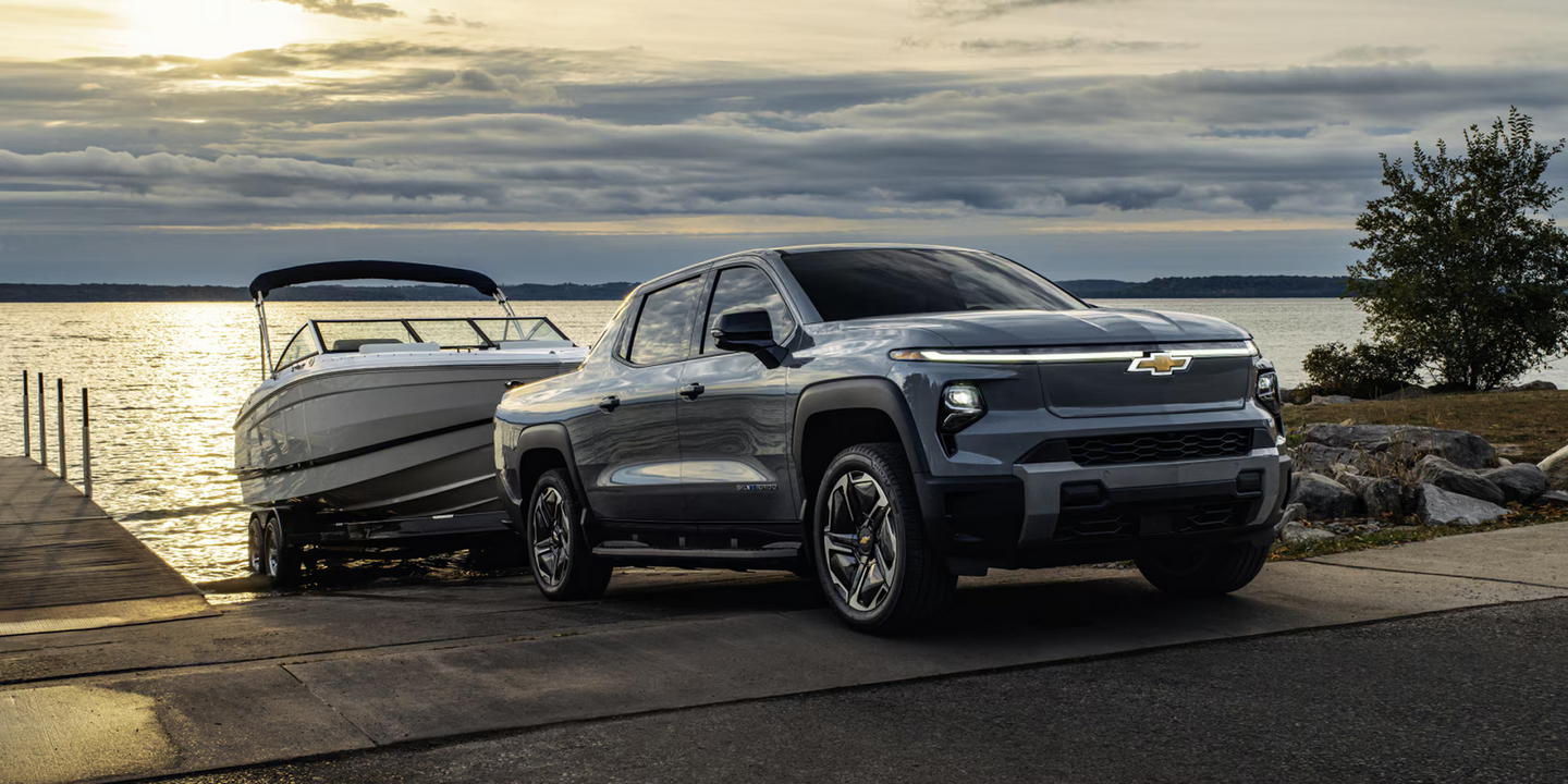2026 chevy silverado ev tow