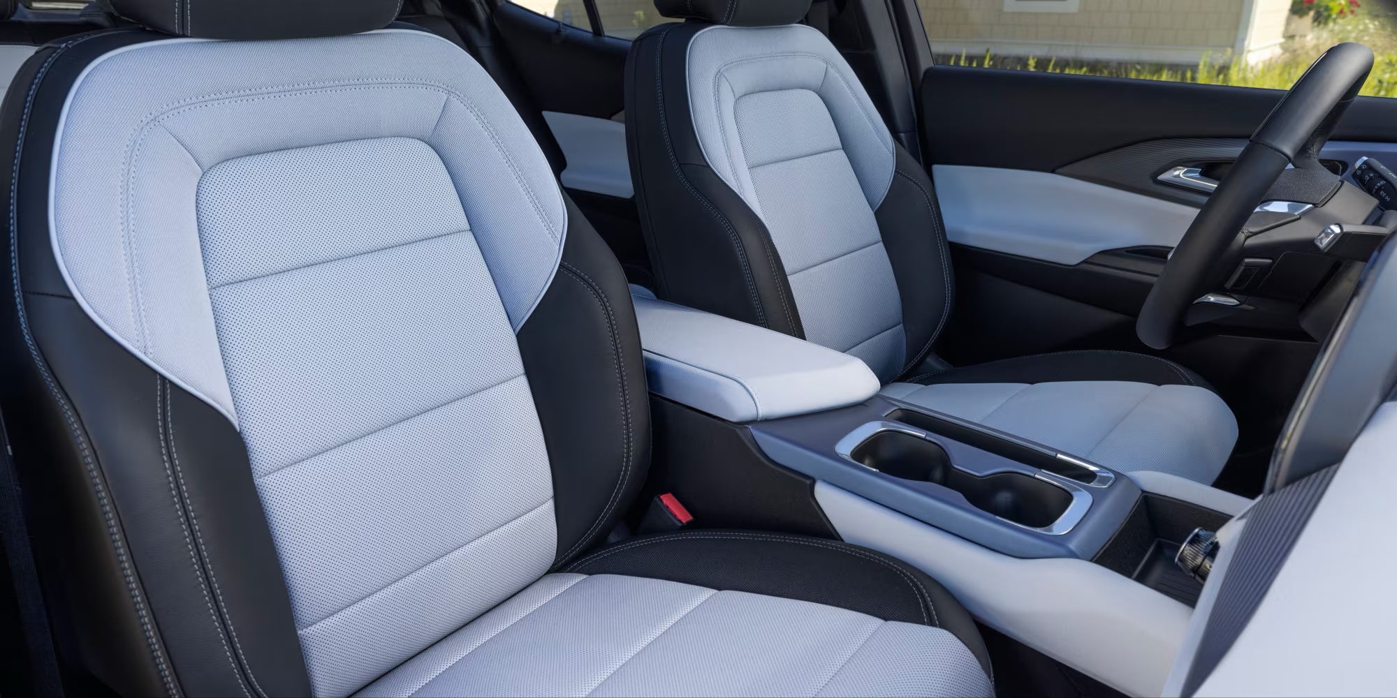 2025 Chevrolet Equinox EV Interior
