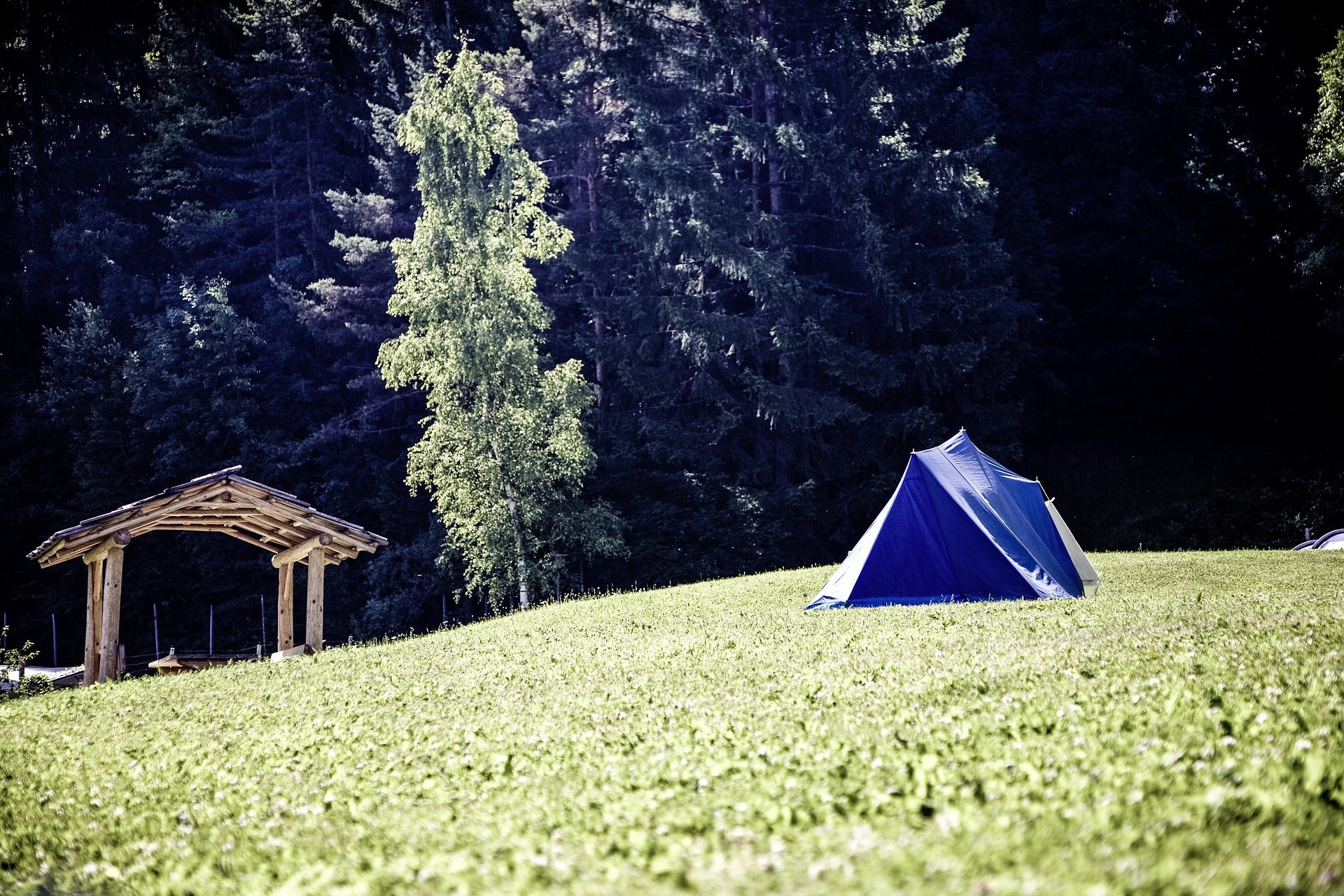 Camping Nitro WV