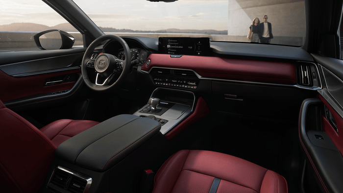 Mazda CX-70 interior