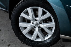 Nissan wheel