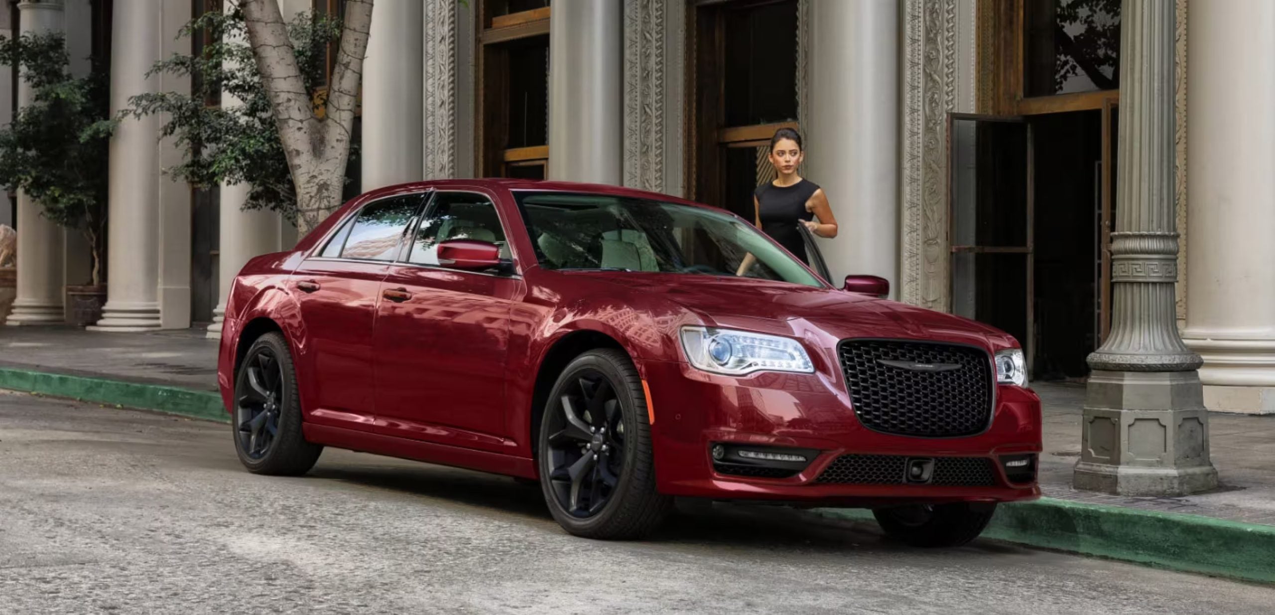 2023-Chrysler-300-Touring-L-Red
