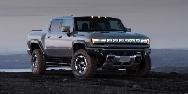 2025 GMC Hummer EV Pickup performance