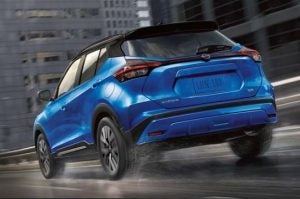 2023 Nissan Kicks driving near Fishers, Indiana