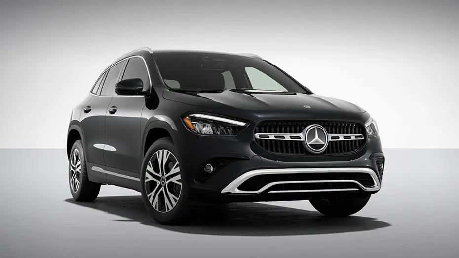 Mercedes-Benz compact SUV with 4MATIC all-wheel drive designed for Illinois weather performance