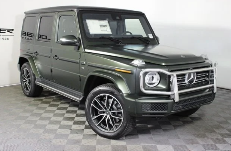 A First Look at the 2024 Mercedes-Benz G-Class: Iconic Design Meets Modern Tech