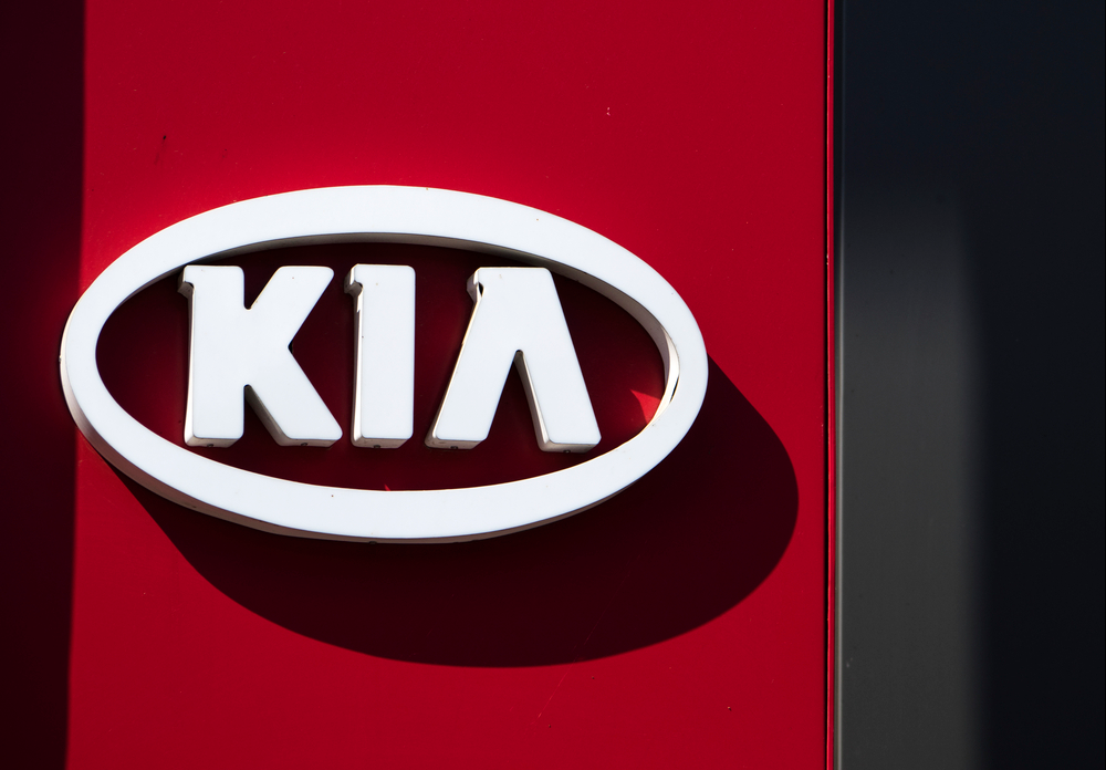5_Essential_Services_You_Can_Find_at_Your_Friendly_Kia_Dealership_637418770018949022