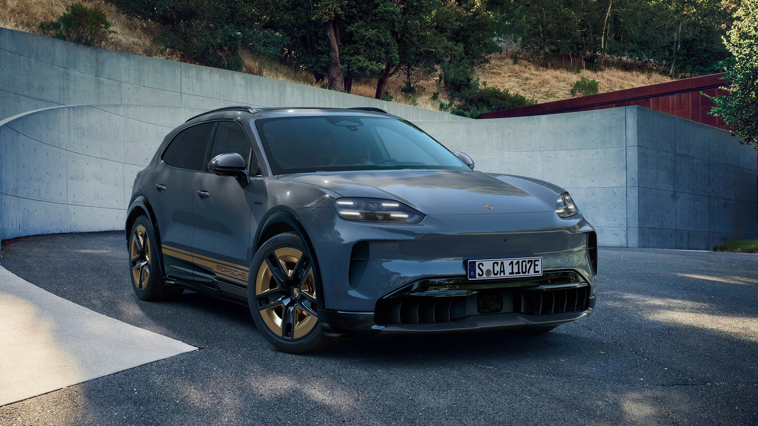 2026 Porsche Cayenne EV exterior showcasing Porsche’s first all-electric Cayenne designed for Chicago drivers