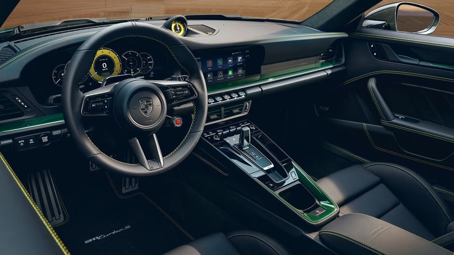 Expert overview image about Carrera vs. Turbo and the real differences in the Porsche 911 lineup