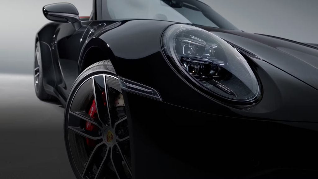 Porsche 911 with a focus on reliability and warranty protection, highlighting the strength of Porsche’s Certified Pre-Owned (CPO) program.