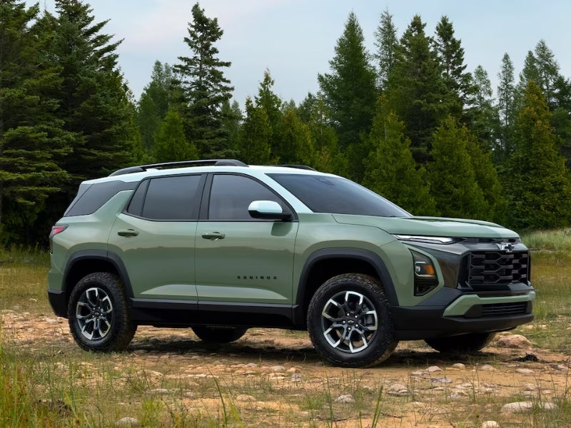 Spotlight on the 2025 Chevrolet Equinox RS near Miami OK