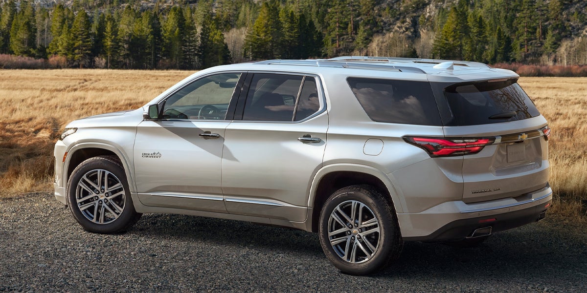 Jay Hatfield Chevrolet - Find the 2021 Chevrolet Traverse vs 2021 Ford Explorer near Miami OK