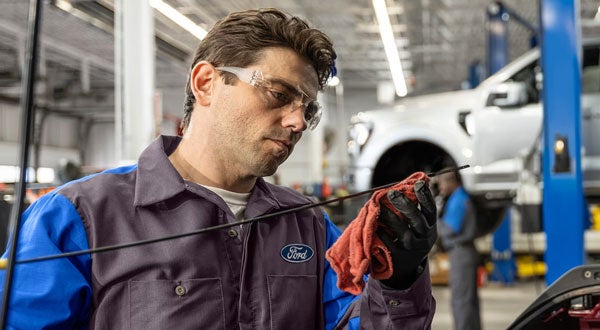 Ford Conventional Oil Change Service