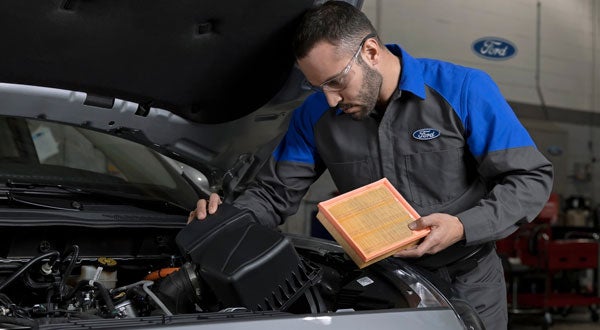 Ford Engine Air Filter Replacement