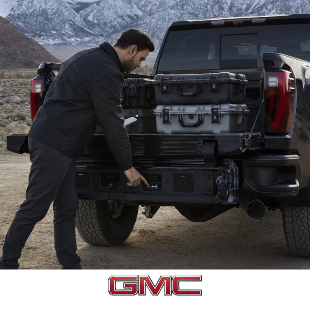 2024 Chevrolet Silverado 1500 - back of the truck