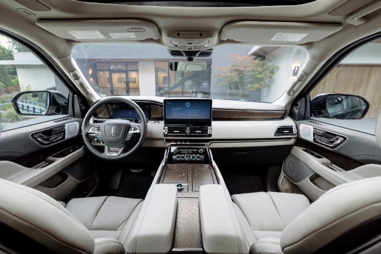 2022 Lincoln Navigator Inside