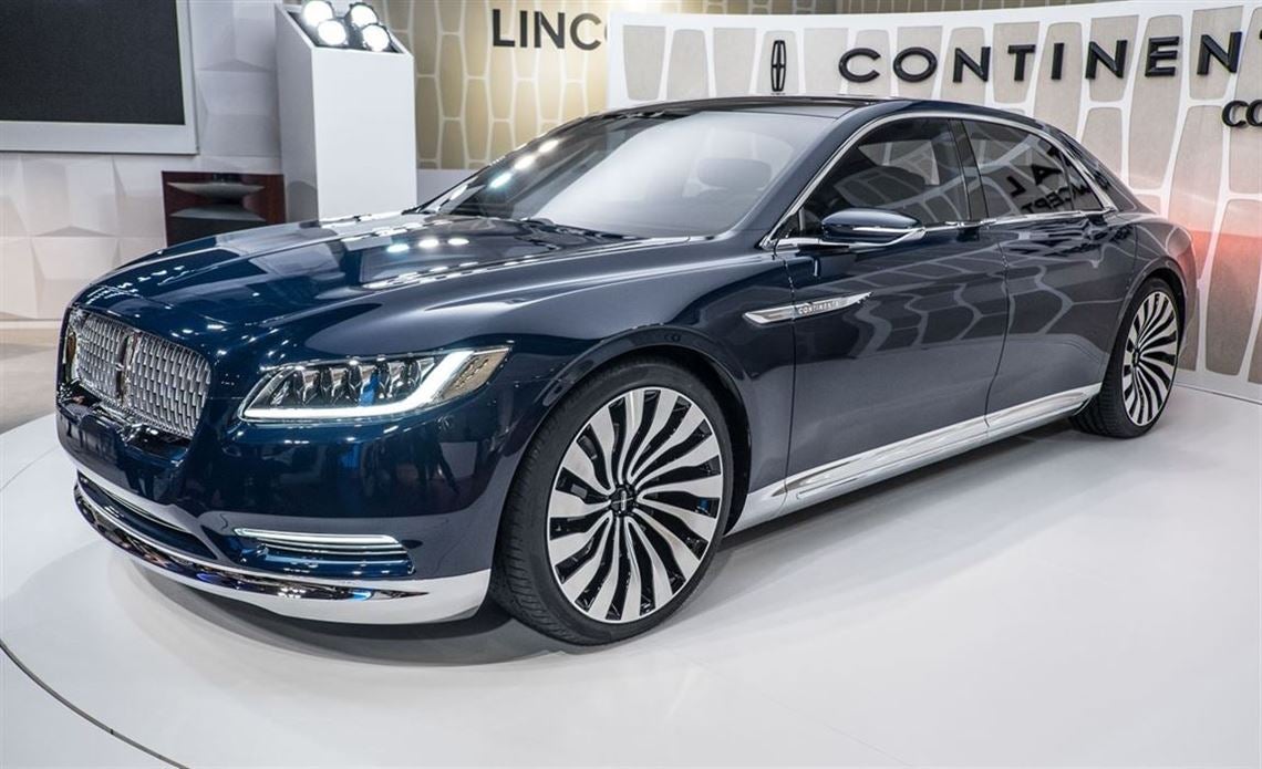 Lincoln Continental concept at new york auto show