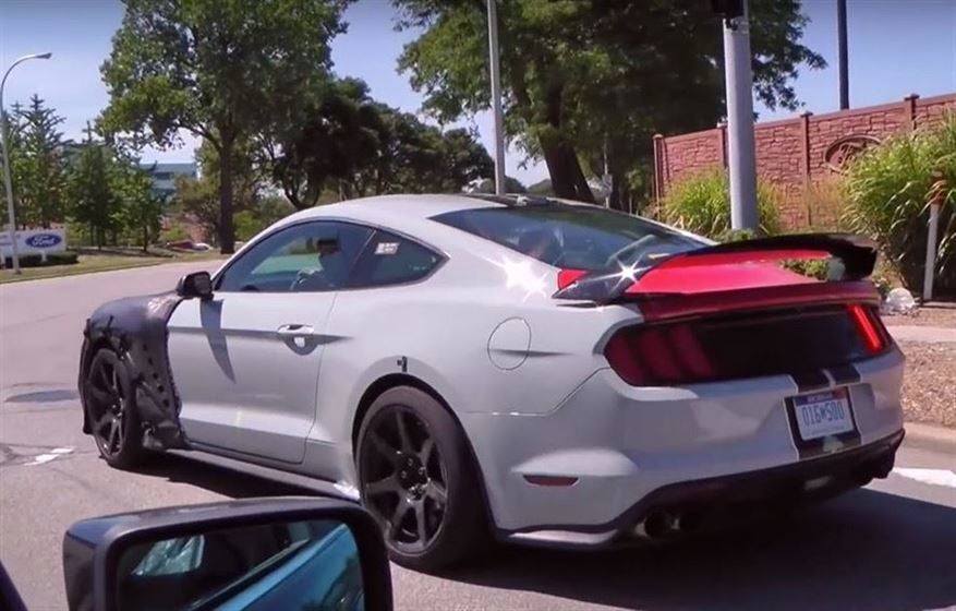 Ford Mustang GT500