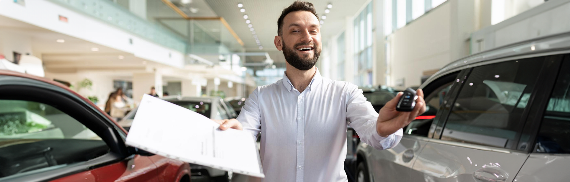 Why Buying from Local Used Car Dealerships Beats Online-Only Options
