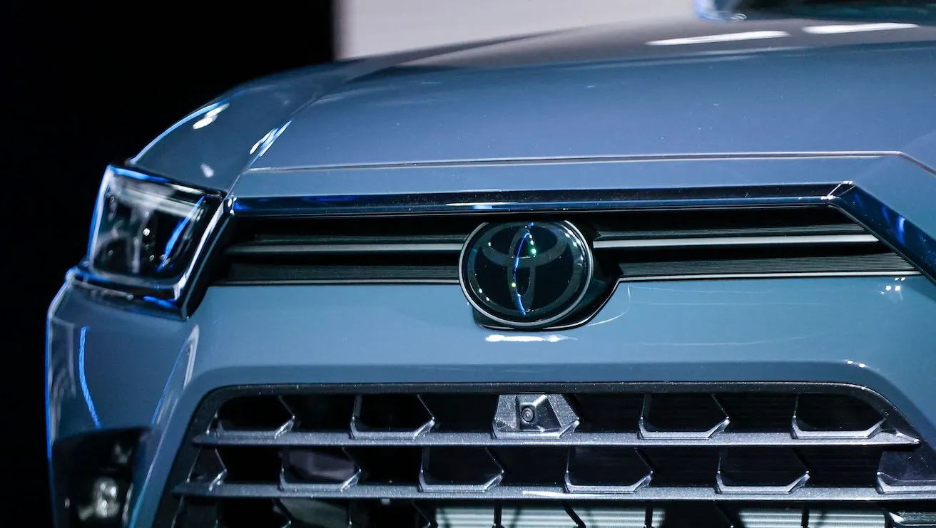 Everything you need to know about the Grand Highlander before making your purchase. Get the most out of your Grand Highlander with this buyer's guide.