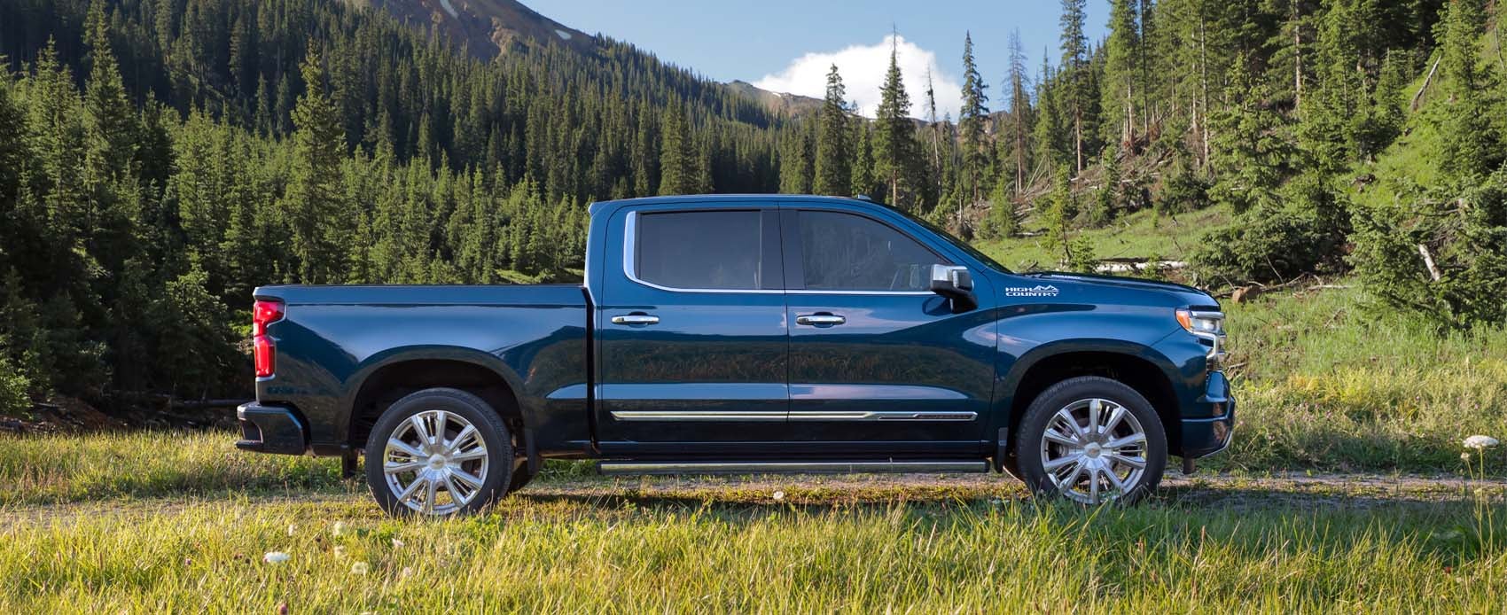 Chevy Silverado 1500 vs GMC Sierra Worthington OH