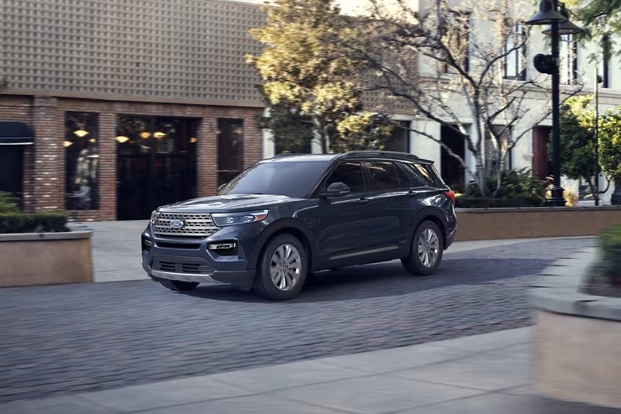 Ford-Explorer-Hybrid