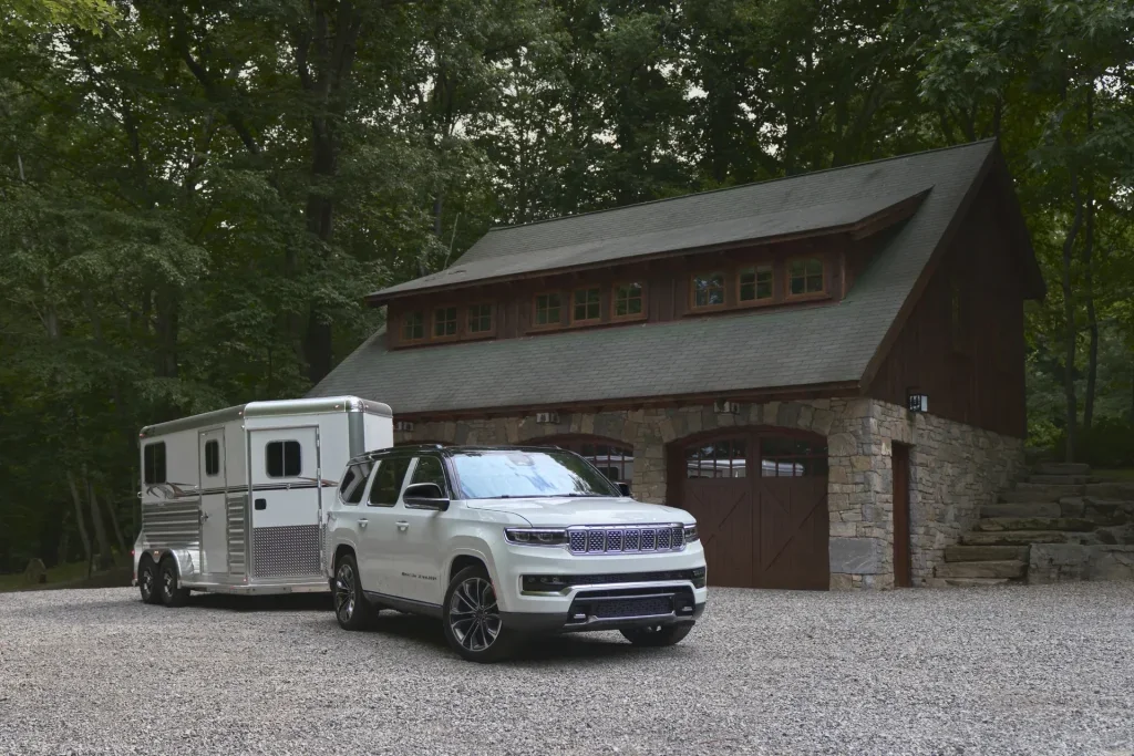 Jeep Grand Wagoneer and Wagoneer Towing Capabilities