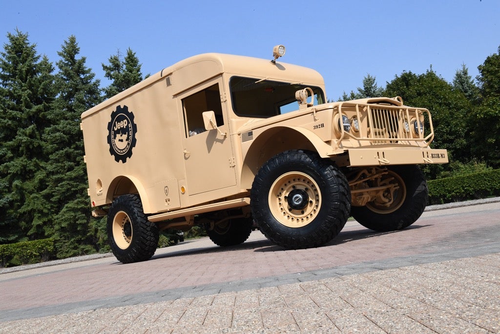 Kaiser Jeep SEMA Concept