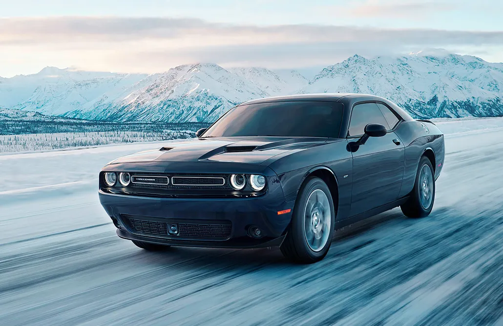 2017-dodge-challenger_driver_1_4_converted