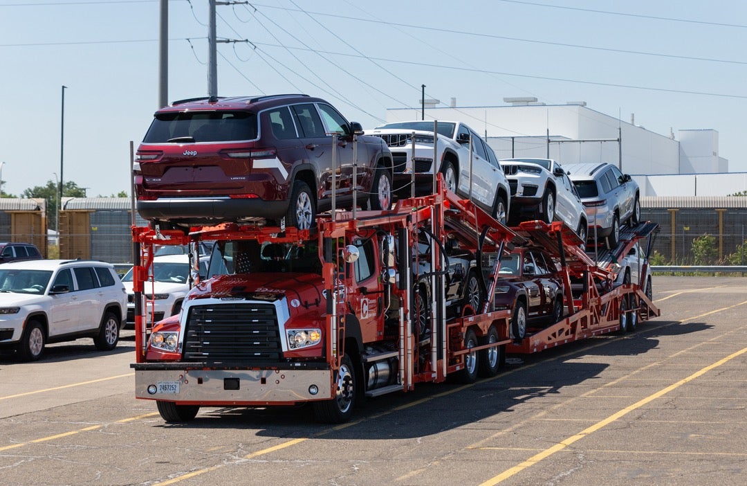 2021 Jeep Grand Cherokee L truckload Detroit Assembly Mack Avenue