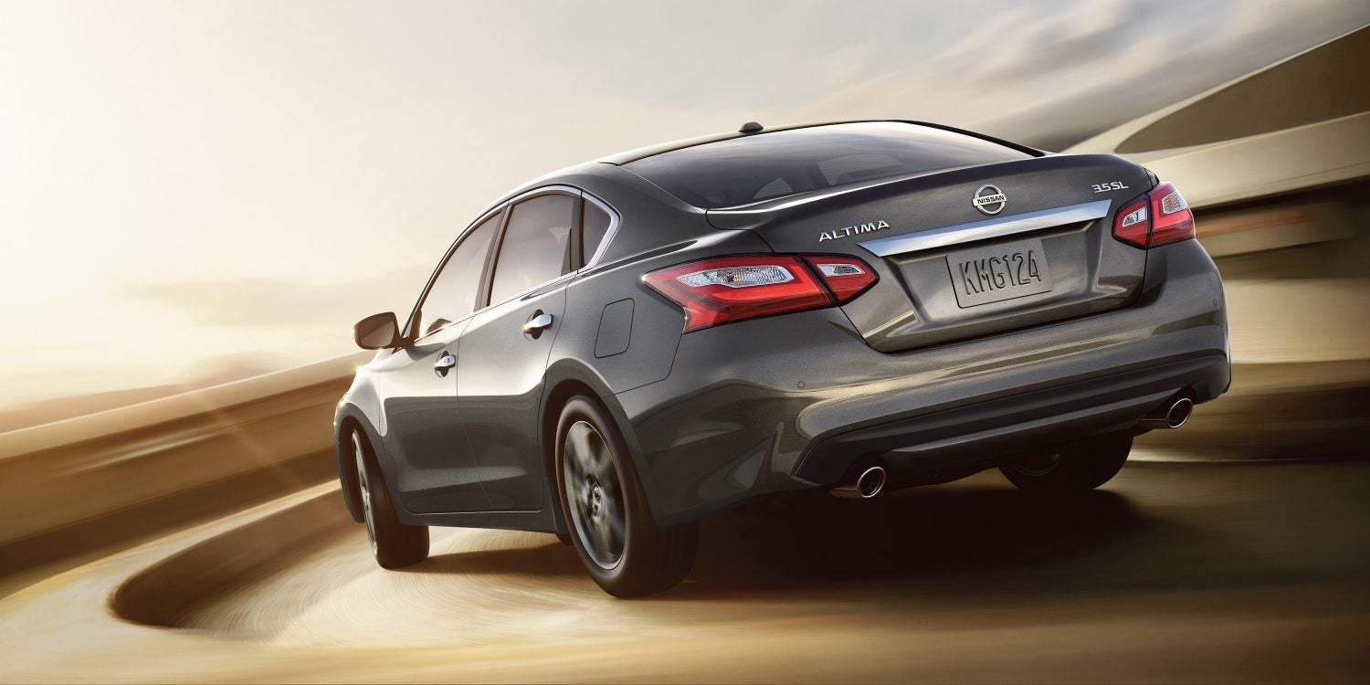 pre-owned Nissan Altima