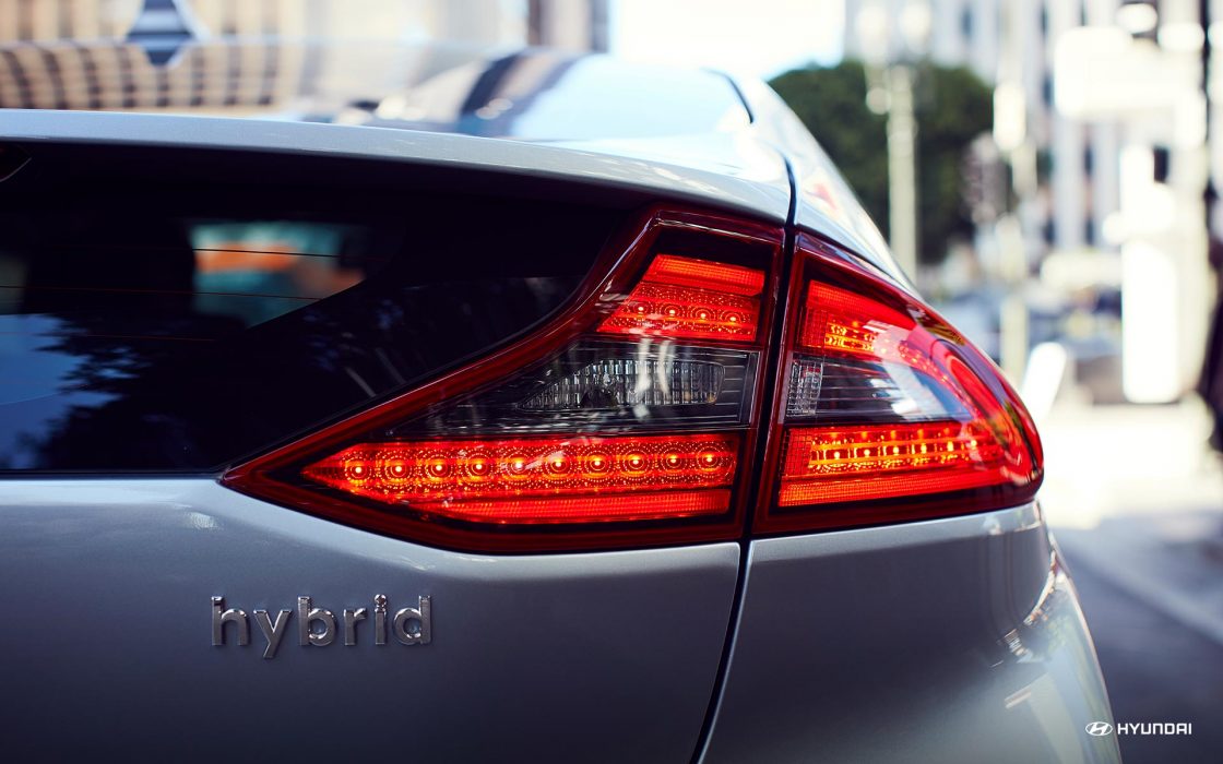 ioniq hybrid logo