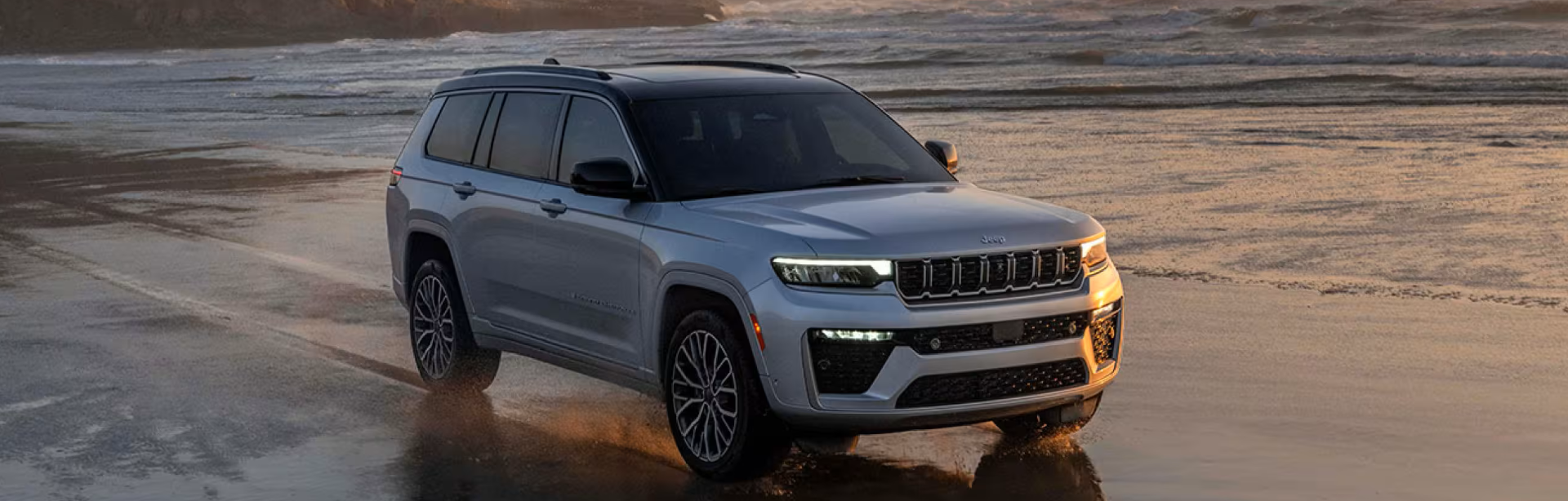 my26-grandcherokee-gallery-24-desktop.jpg.image.2880