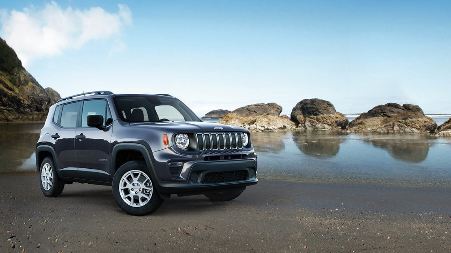 2019-Jeep-Renegade-Gallery-Exterior-Sport-Blue-Lake.jpg.image.1440