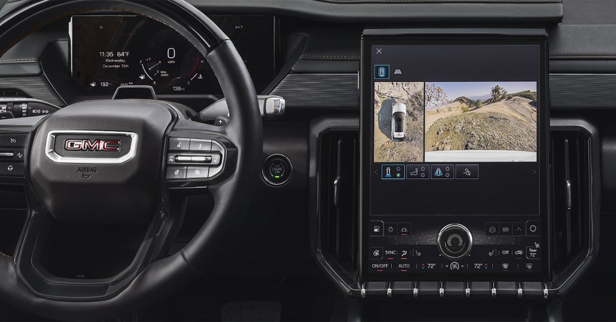 2025 GMC Acadia dashboard and steering wheel