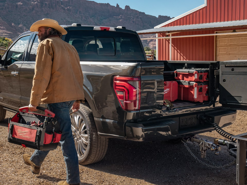 Best-Ford-Trucks-for-Towing-From-Maverick-to-Super-Duty-F-150