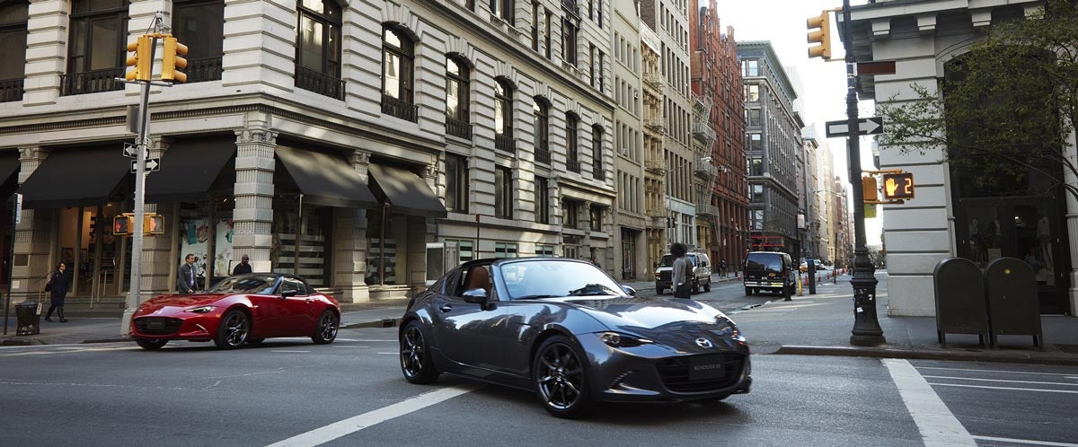 2022-Mazda-MX-5-Miata_cropped
