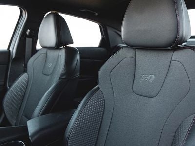 2025 Hyundai Elantra Comfort Feature