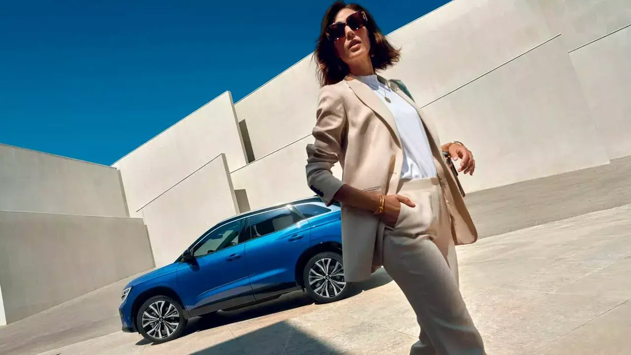 ¿Conviene comprar un auto nuevo o seminuevo en México en 2026?