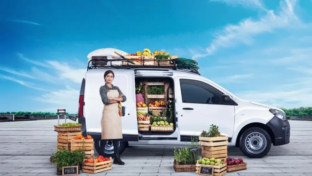 Descubre cómo Renault Kangoo y Master Diésel pueden impulsar tu negocio. Eficiencia, capacidad y economía en vehículos utilitarios.