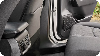 Available Dual Zone Climate Control With Rear Vents