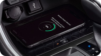 USB Ports and Qi-Compatible Wireless Charging