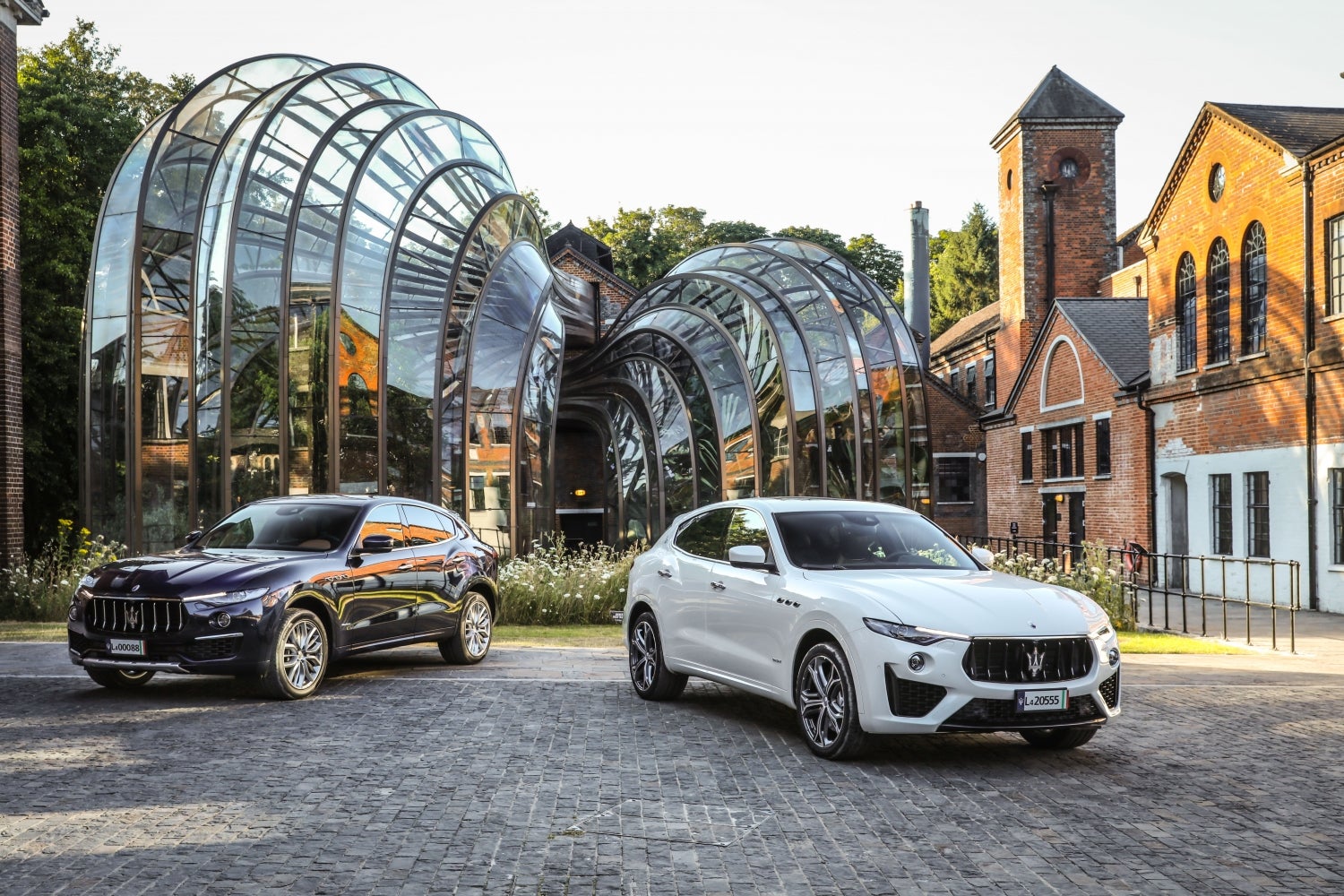 Small-14987-MaseratiLevanteMY19GranLussoGranSport