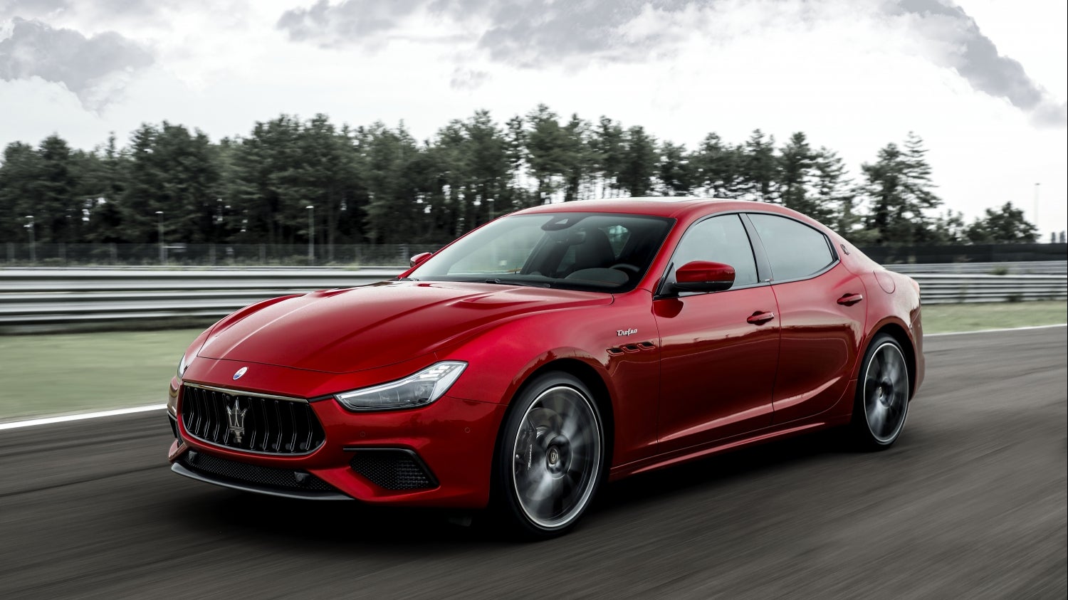 Small-16753-MaseratiGhibliTrofeo