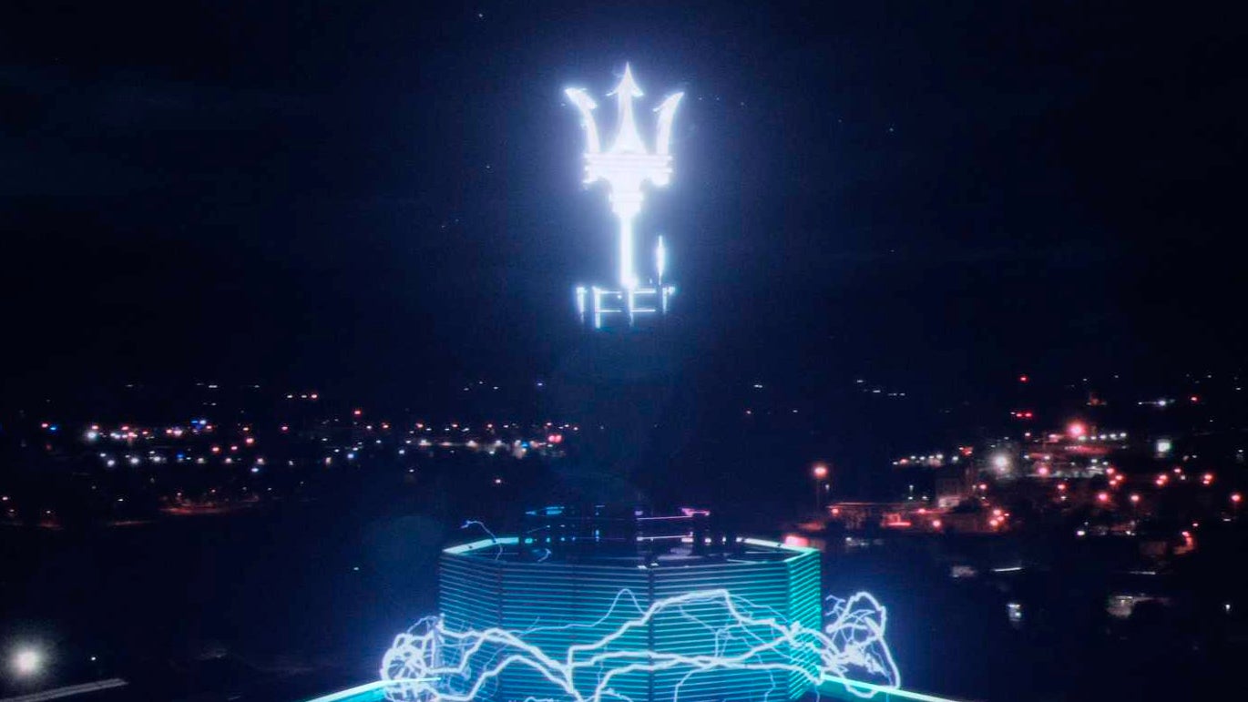 maserati electrified logo