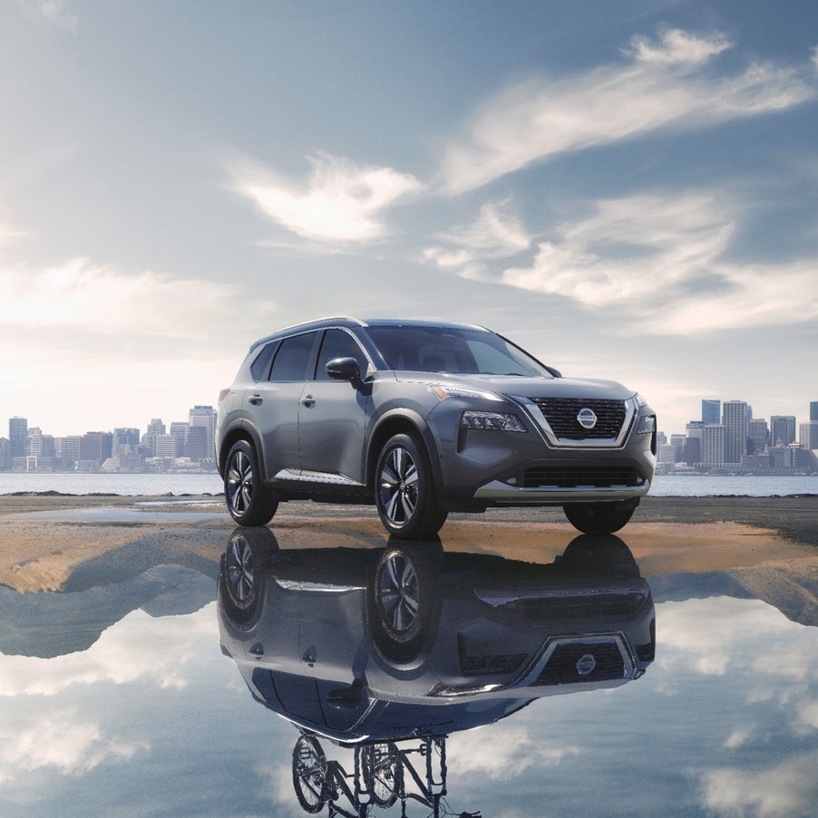 2021 Nissan Rogue: Rogue Versus RAV4